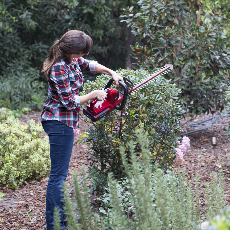 Toro powerplex deals hedge trimmer